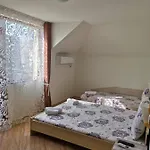 виктория 3*